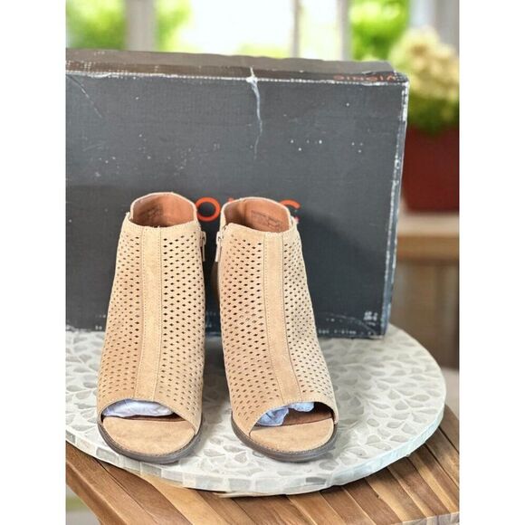 Vionic Aloft Chryssa Orthotic Booties Women’s 9.5 Peep Toe Block Heel Shoes - Picture 7 of 13